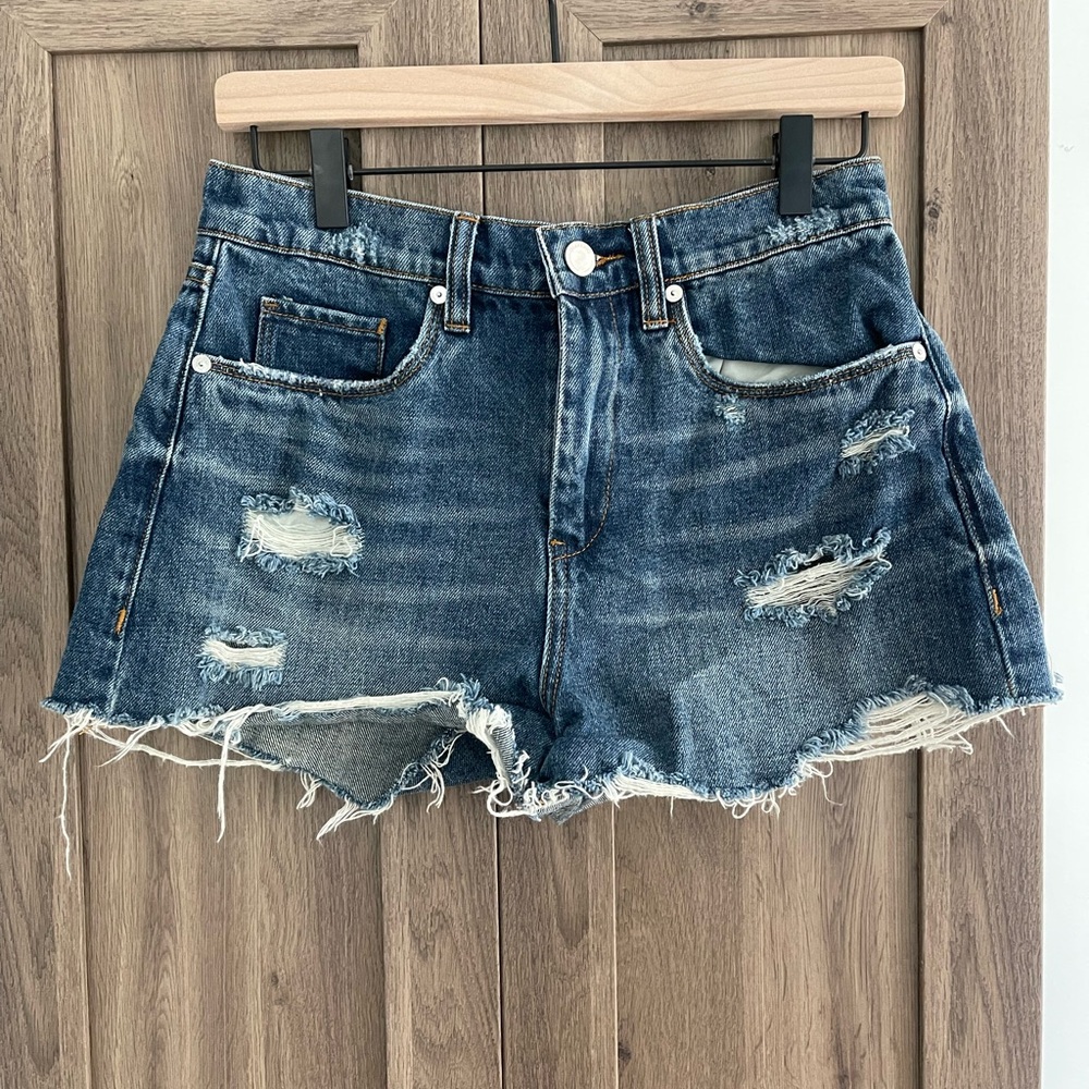 BLANKNYC SHORTS SIZE 27